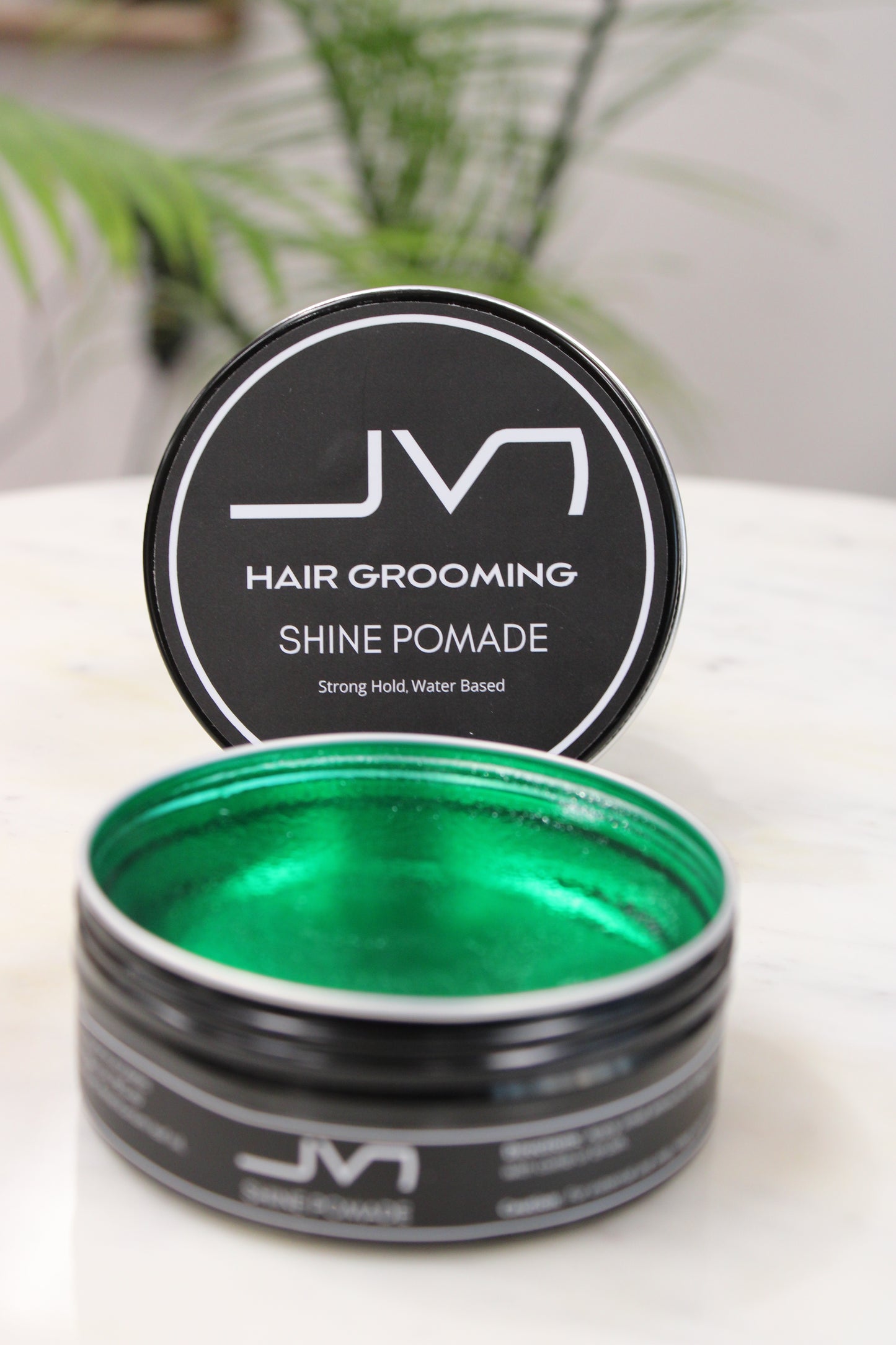 SHINE POMADE